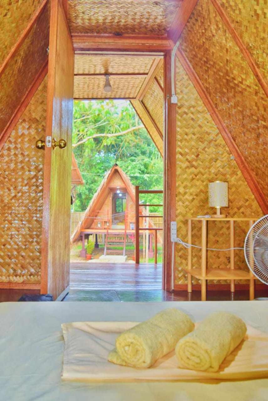Hiraya Camp Site - Free Use Of Scooter For Nipa Huts Hotel El Nido Exterior photo